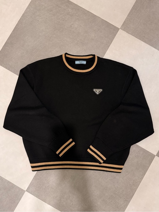 Tops - Crewneck sweater